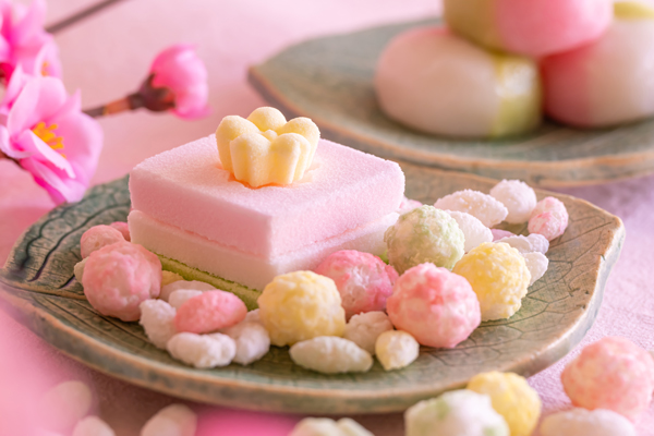 ひなあられと菱餅画像